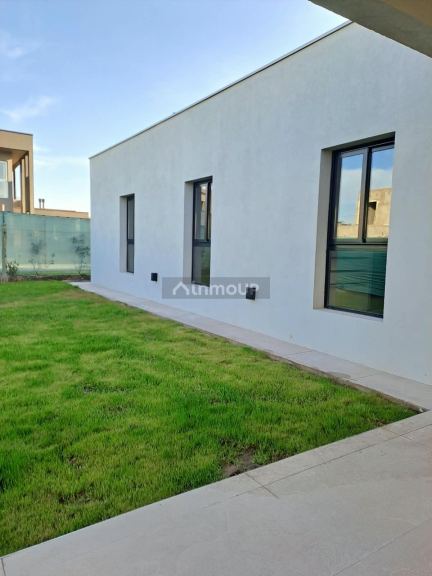 Casa en Venta en Lujan de Cuyo, Mendoza - USD 270.000 | Inmoup - 25