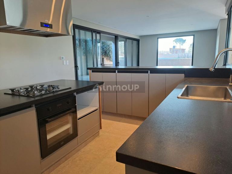 Casa en Venta en Lujan de Cuyo, Mendoza - USD 270.000 | Inmoup - 7