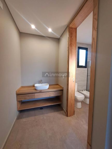 Casa en Venta en Lujan de Cuyo, Mendoza - USD 270.000 | Inmoup - 15