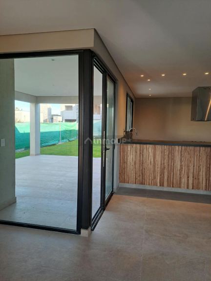 Casa en Venta en Lujan de Cuyo, Mendoza - USD 270.000 | Inmoup - 14