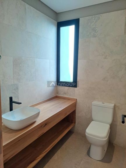 Casa en Venta en Lujan de Cuyo, Mendoza - USD 270.000 | Inmoup - 16