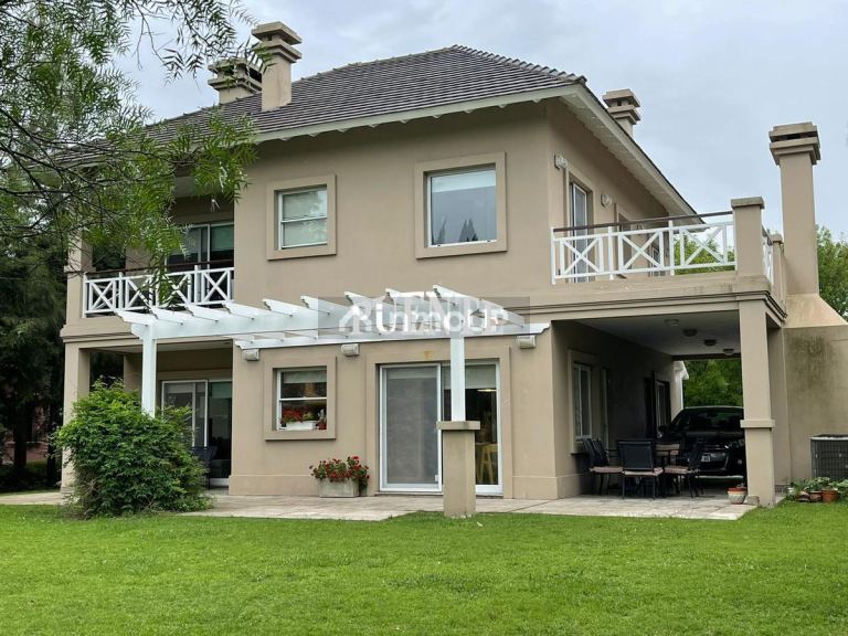 Casa en Venta en Esteban Echeverria, G.B.A. Zona Sur