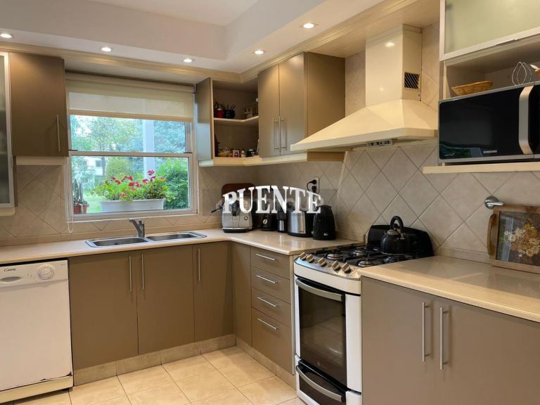 Casa en Venta en Esteban Echeverria, G.B.A. Zona Sur
