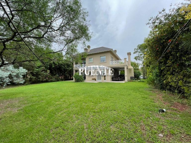 Casa en Venta en Esteban Echeverria, G.B.A. Zona Sur