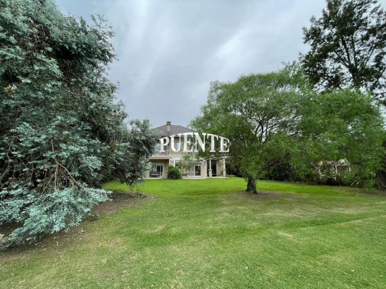 Casa en Venta en Esteban Echeverria, G.B.A. Zona Sur