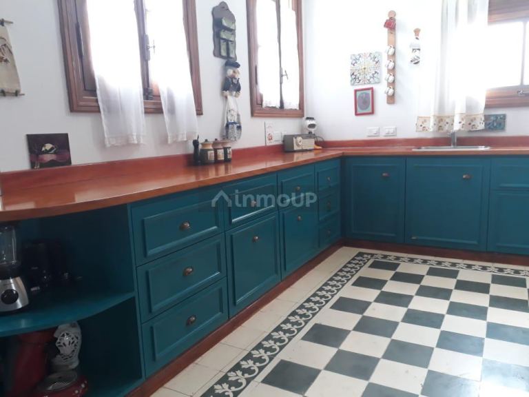 Casa en Venta en San Miguel del Monte, Buenos Aires Interior - USD 280.000 | Inmoup - 10