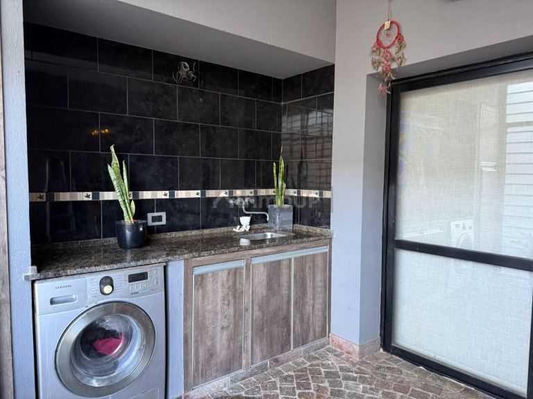 Casa en Venta en Lanus, G.B.A. Zona Sur