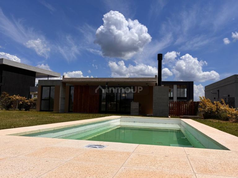 Casa en Venta en Pilar, G.B.A. Zona Norte