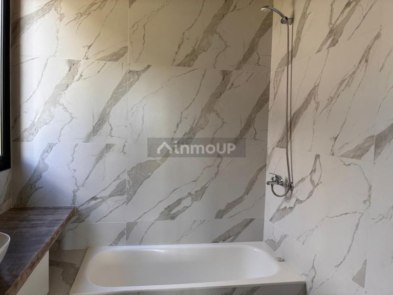 Casa en Venta en Pilar, G.B.A. Zona Norte