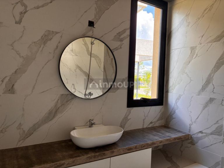 Casa en Venta en Pilar, G.B.A. Zona Norte