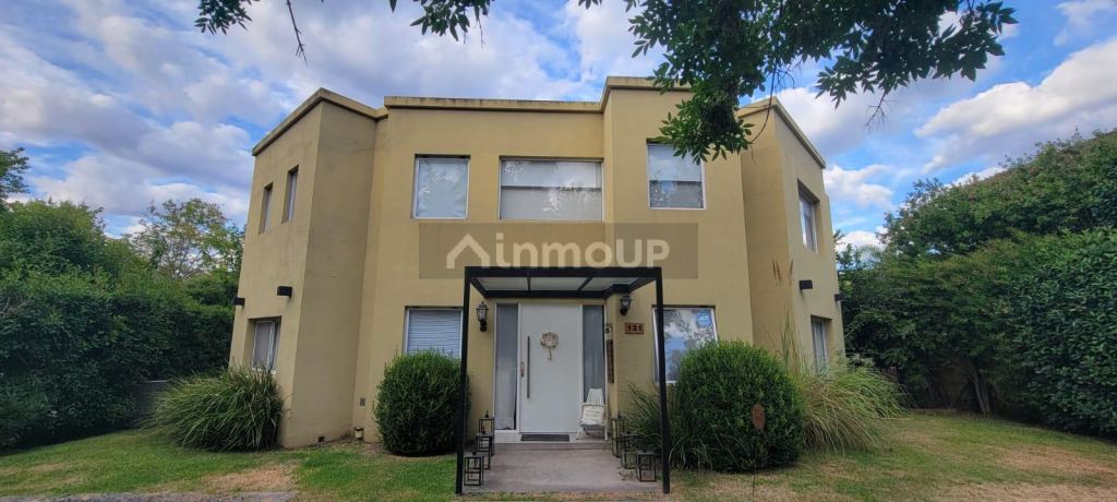 Casa en Venta en Pilar, G.B.A. Zona Norte