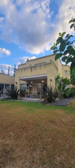 Casa en Venta en Pilar, G.B.A. Zona Norte