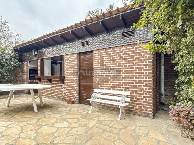Casa en Venta en Vicente Lopez, G.B.A. Zona Norte - USD 850.000 | Inmoup - 53