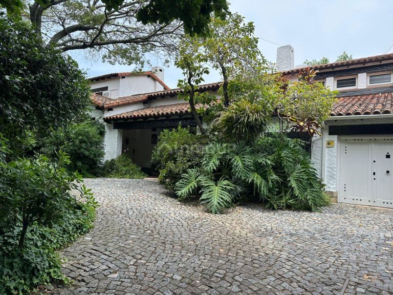 Casa en Venta en Vicente Lopez, G.B.A. Zona Norte - USD 850.000 | Inmoup - 61