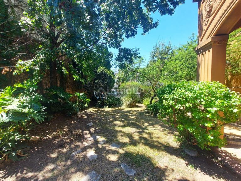 Casa en Venta en Flores, Capital Federal