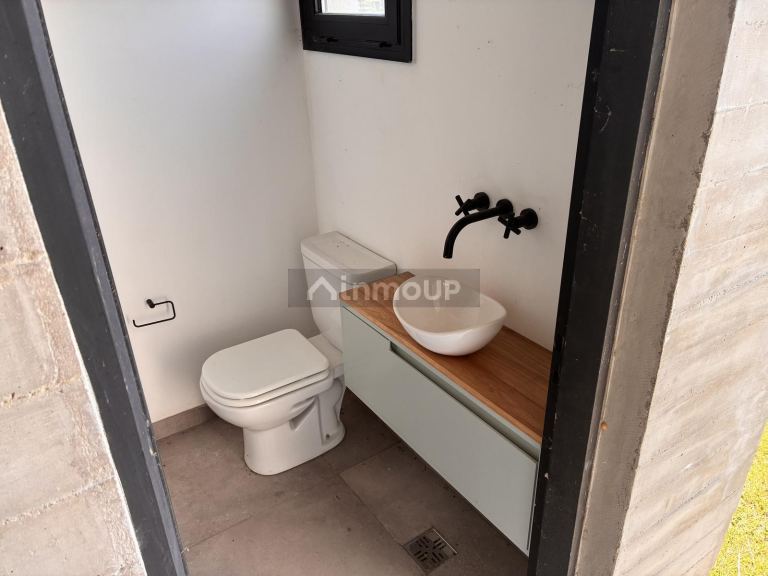 Casa en Alquiler en Pilar, G.B.A. Zona Norte