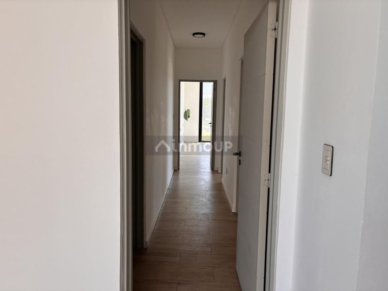 Casa en Alquiler en Pilar, G.B.A. Zona Norte