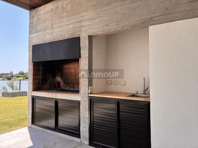 Casa en Alquiler en Pilar, G.B.A. Zona Norte