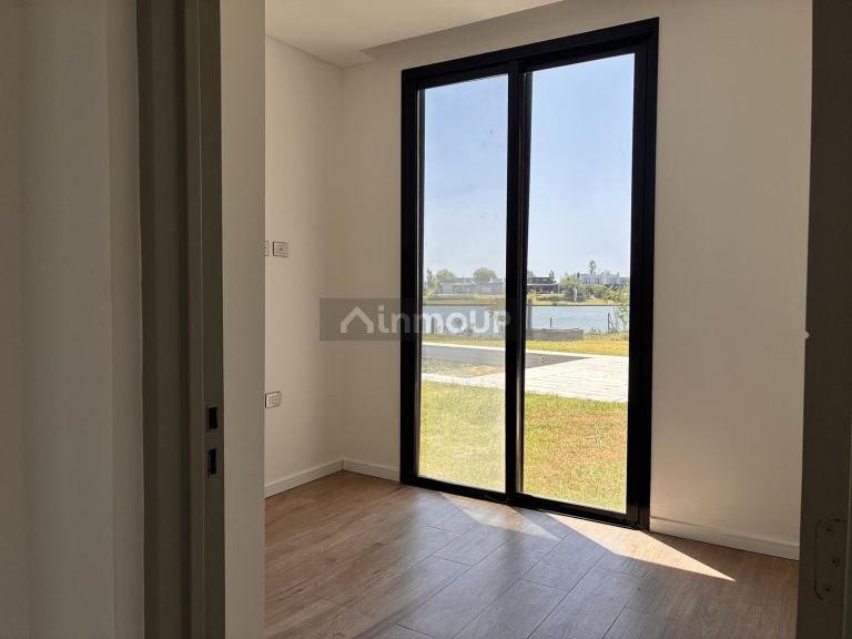 Casa en Alquiler en Pilar, G.B.A. Zona Norte