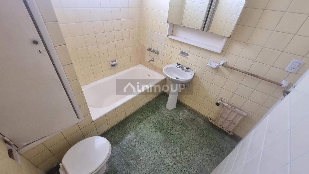 Departamento en Venta en Monserrat, Capital Federal