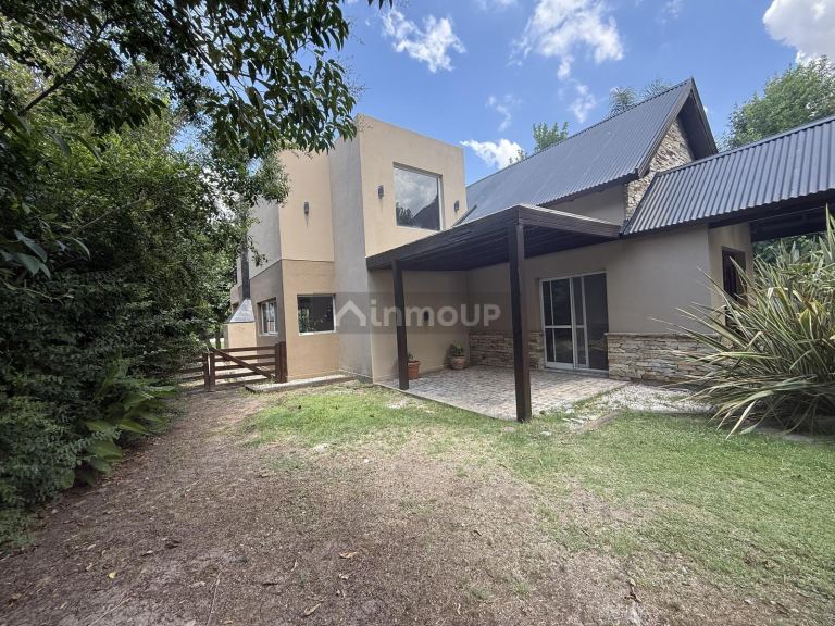 Casa en Venta en Presidente Peron, G.B.A. Zona Sur