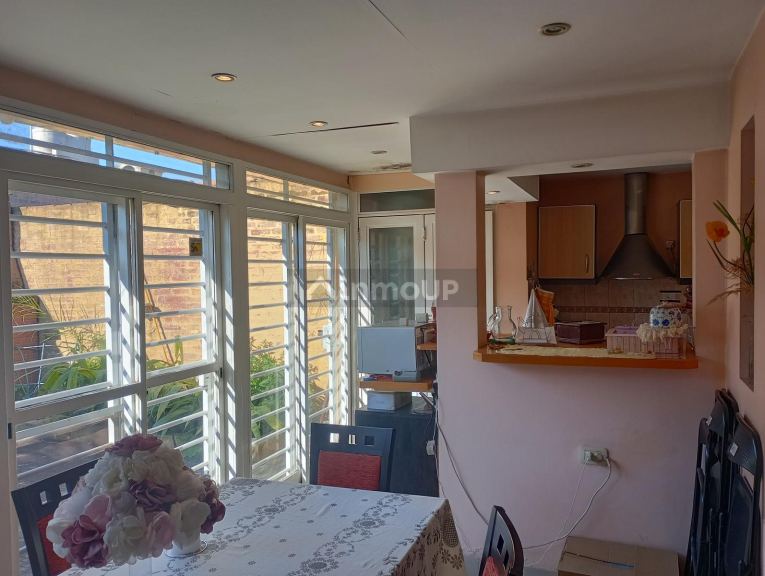 P H en Venta en La Matanza, G.B.A. Zona Oeste