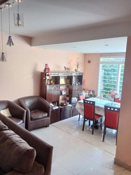 P H en Venta en La Matanza, G.B.A. Zona Oeste