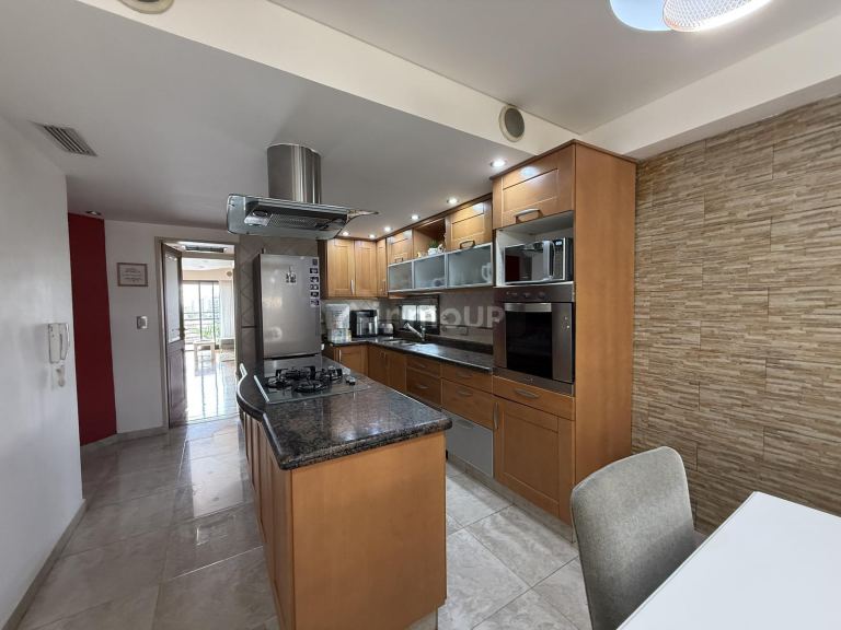 Departamento en Venta en Lomas de Zamora, G.B.A. Zona Sur