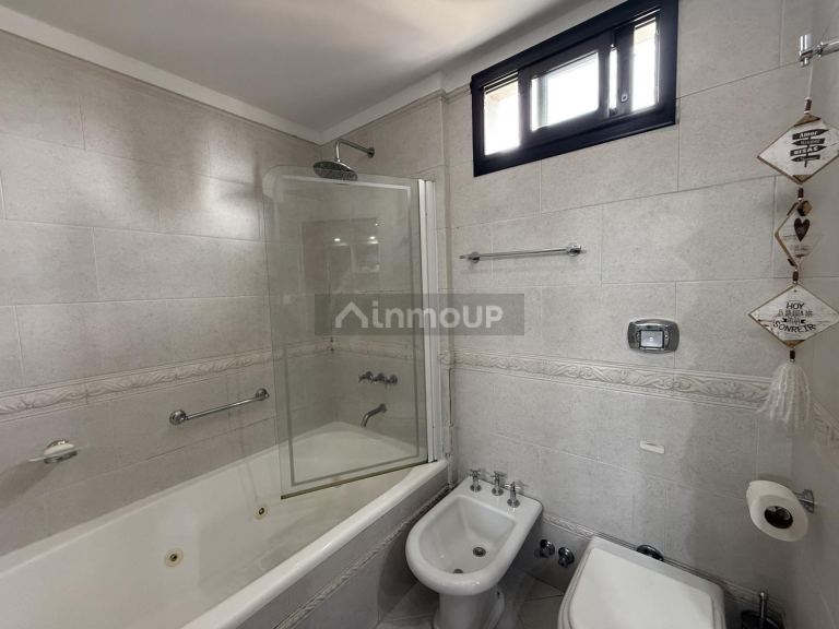 Departamento en Venta en Lomas de Zamora, G.B.A. Zona Sur