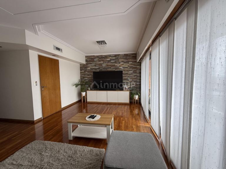 Departamento en Venta en Lomas de Zamora, G.B.A. Zona Sur