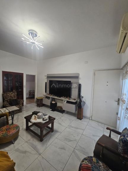 Casa en Venta en Versalles, Capital Federal - USD 309.000 | Inmoup - 2