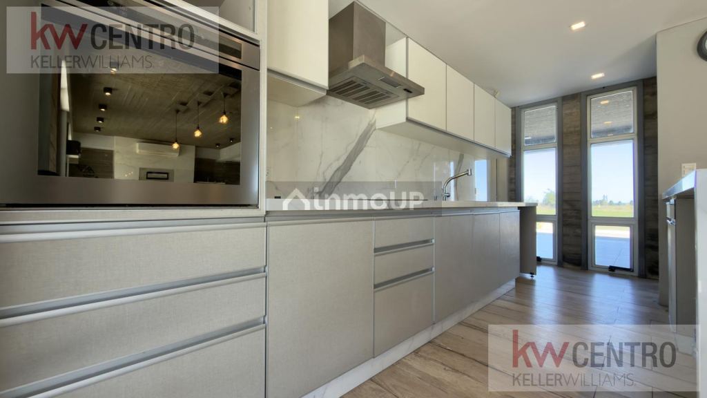 Casa en Venta en Coronel Brandsen, Buenos Aires Interior