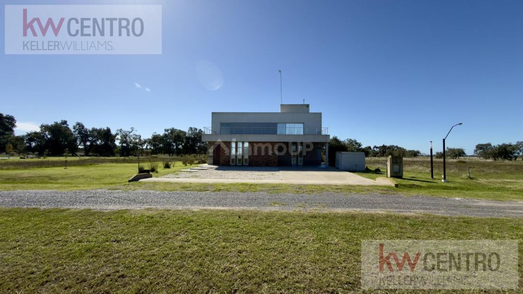 Casa en Venta en Coronel Brandsen, Buenos Aires Interior