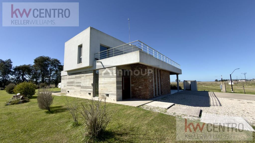 Casa en Venta en Coronel Brandsen, Buenos Aires Interior