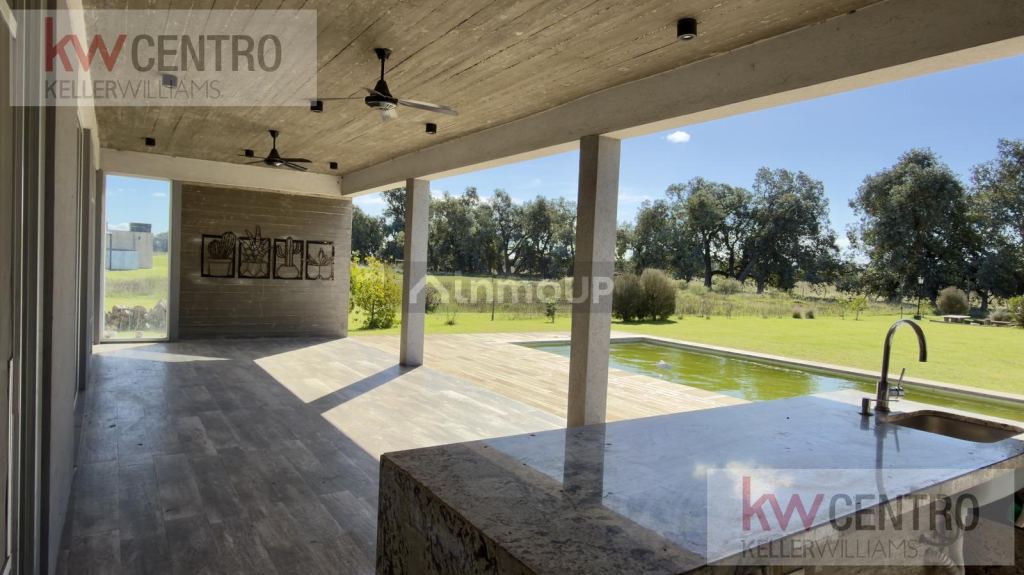 Casa en Venta en Coronel Brandsen, Buenos Aires Interior