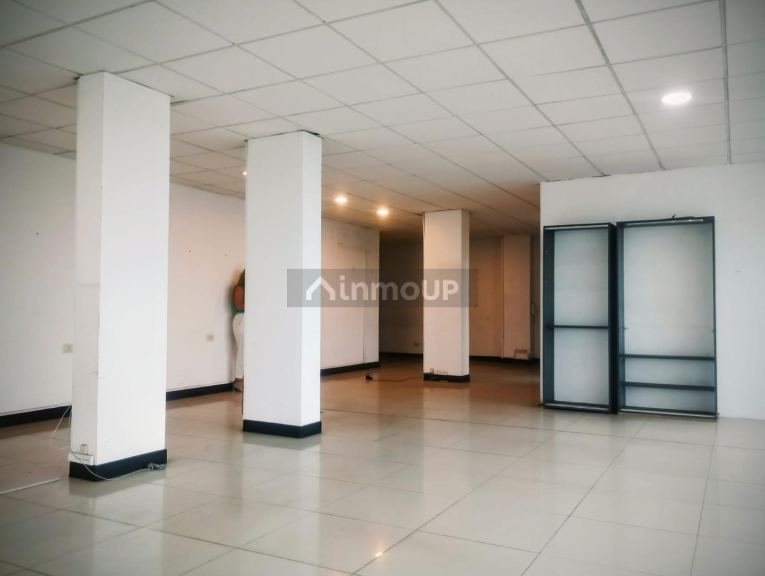 Oficina en Alquiler en Pilar, G.B.A. Zona Norte