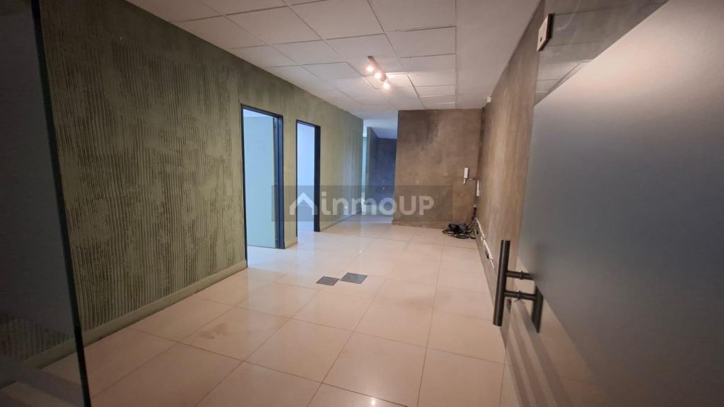 Oficina en Alquiler en Pilar, G.B.A. Zona Norte