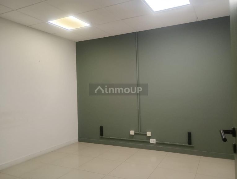 Oficina en Alquiler en Pilar, G.B.A. Zona Norte