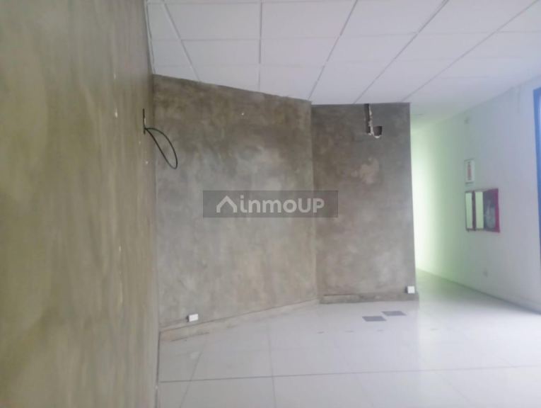 Oficina en Alquiler en Pilar, G.B.A. Zona Norte