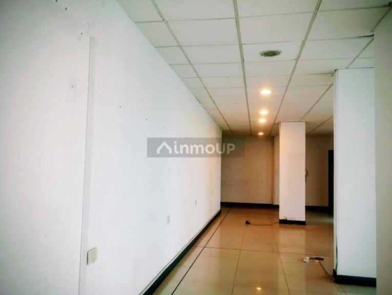 Oficina en Alquiler en Pilar, G.B.A. Zona Norte