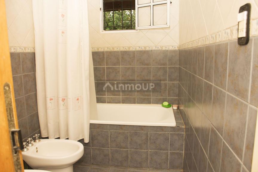 Casa en Venta en Ituzaingo, G.B.A. Zona Oeste