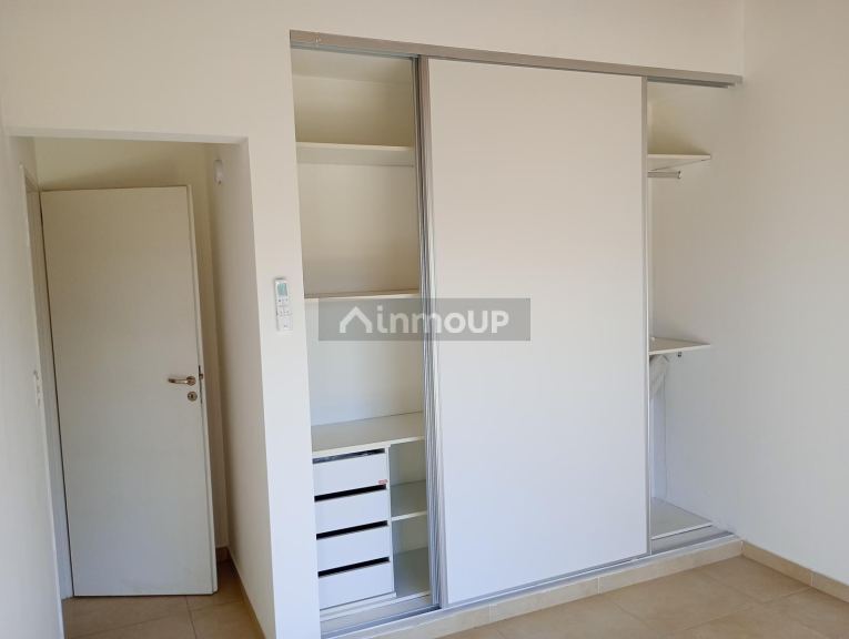 P H en Venta en Pilar, G.B.A. Zona Norte