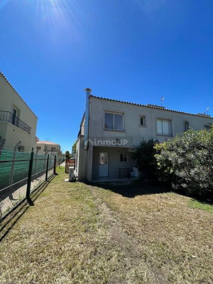 P H en Venta en Pilar, G.B.A. Zona Norte