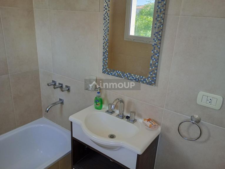 P H en Venta en Pilar, G.B.A. Zona Norte