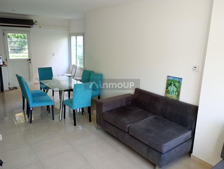 P H en Venta en Pilar, G.B.A. Zona Norte