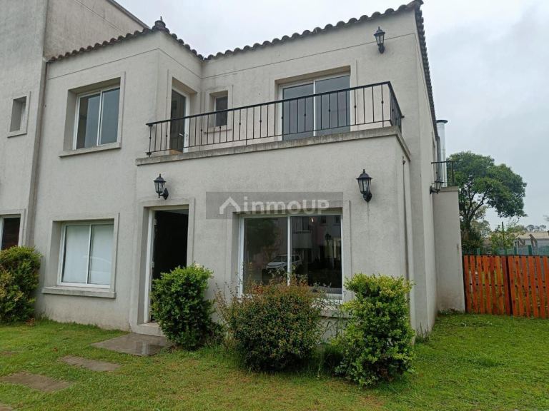 P H en Venta en Pilar, G.B.A. Zona Norte