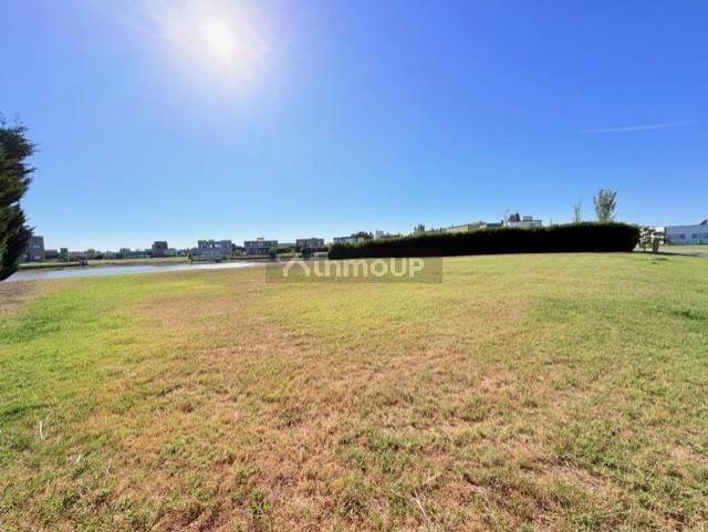 Terreno en Venta en Presidente Peron, G.B.A. Zona Sur