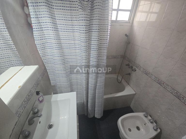 P H en Venta en Moron, G.B.A. Zona Oeste