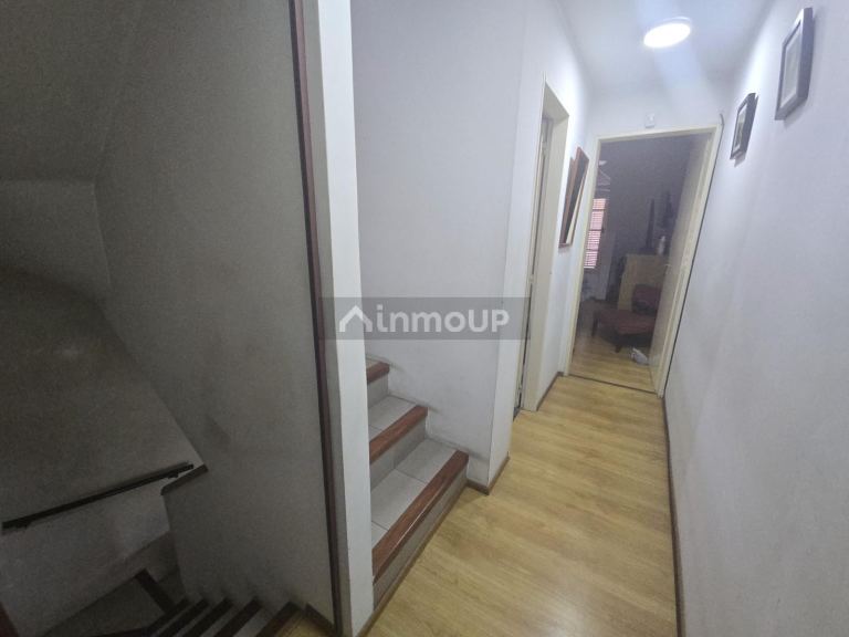 P H en Venta en Moron, G.B.A. Zona Oeste