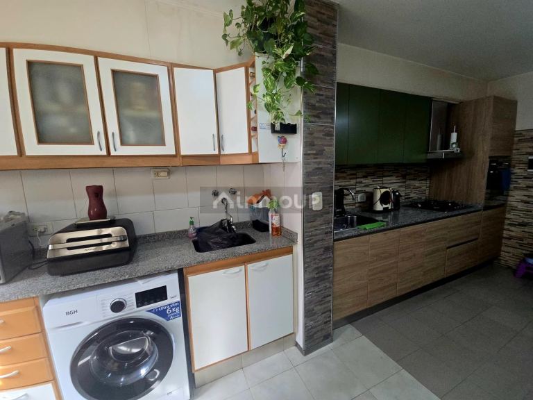 P H en Venta en Moron, G.B.A. Zona Oeste